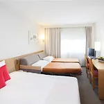 Отель Novotel Atria Centre