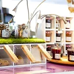 Novotel Atria Centre Отель Ним
