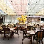 Novotel Atria Centre Отель