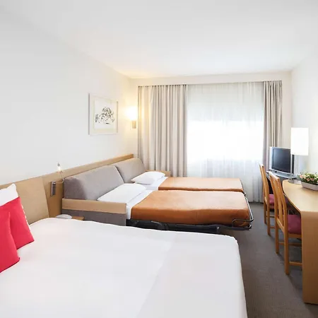 Novotel Atria Centre