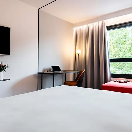 Novotel Atria Centre 호텔 4*