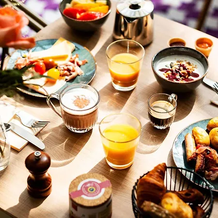 Hotel Novotel Atria Centre Nîmes