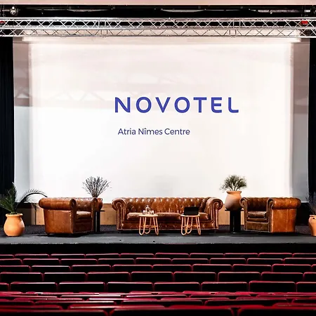 Otel Novotel Atria Centre Nîmes
