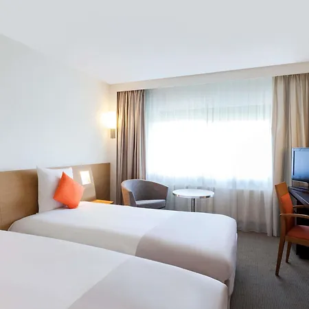 Novotel Atria Centre Otel Nîmes