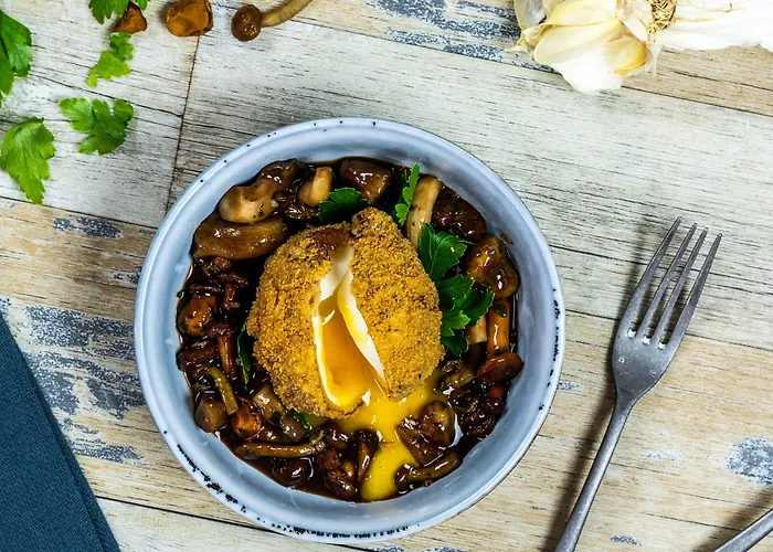 فندق Novotel Atria Centre 4*