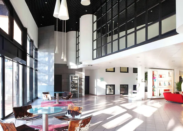 Novotel Atria Centre نيم