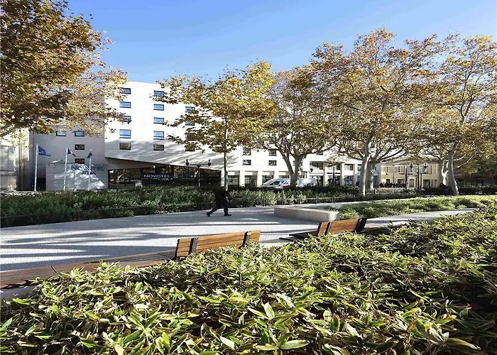 Novotel Atria Centre فندق 4*