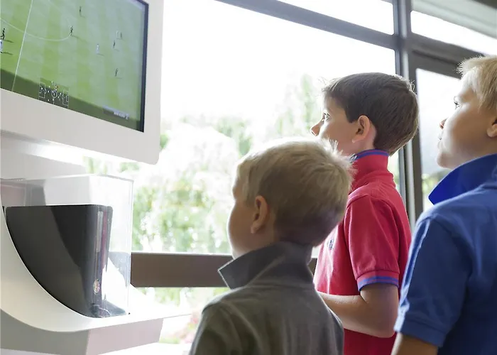 Novotel Atria Centre 4* نيم