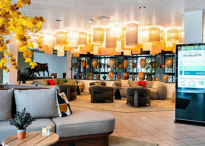 Novotel Atria Centre 4* Ним