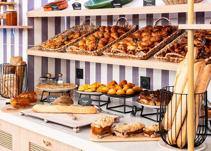 Novotel Atria Centre نيم