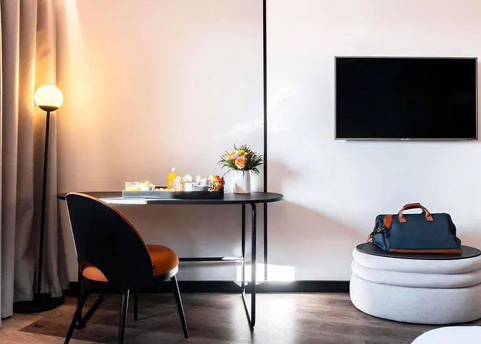 Novotel Atria Centre 4* Ним