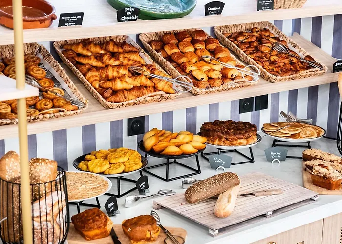 فندق Novotel Atria Centre