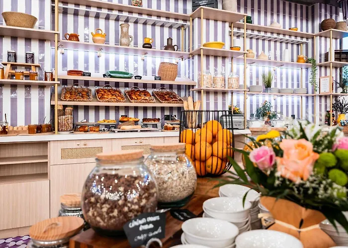 Novotel Atria Centre نيم